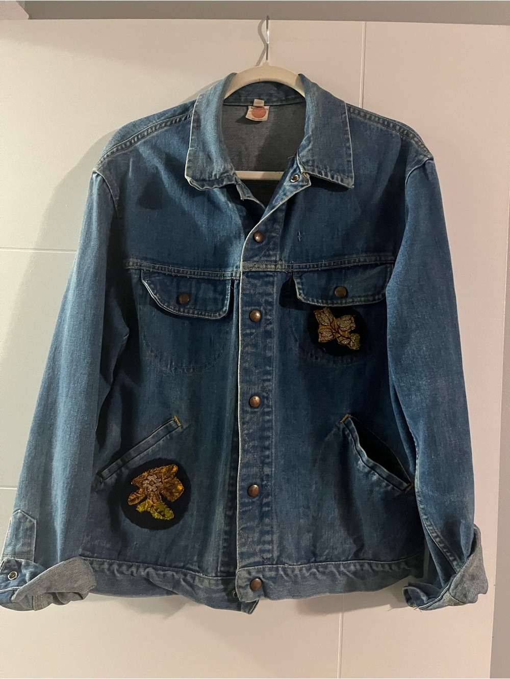 Upcycled Vintage Denim Jacket with Embroidered Patchwork - Blue - Picture 11 of 11